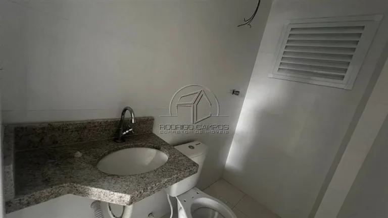 Imagem Maravilhoso Apartamento 2 Quartos na Guilhermina, Praia Grande