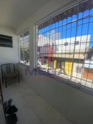 Imagem CASA COM EXCELENTE 3 ANDARES, ESTRUTURA COM LOCALIZAÇÃO PRÓXIMO A VIA DE ACESSO A 3 ª PONTE!