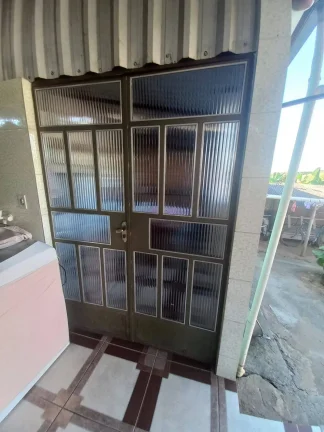 Imagem Linda Casa no Bairro Nossa Senhora Aparecida, Alfredo Vasconcelos/MG – 3 Quartos, Suíte e Área Gourmet