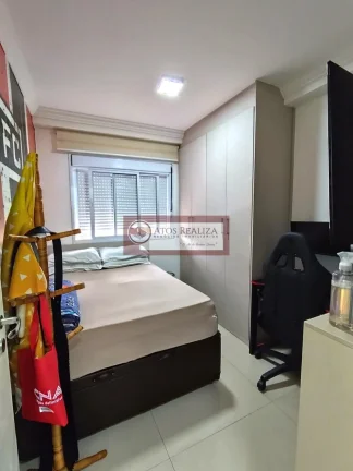 Imagem Vendo Oportunidade na Vila do Castelo. Apartamento de 72m2, com 3 Dormitirios com planejados, sendo 1 Suíte com planejados, Sacada, Cozinha com planejados vaga de garagem fixa e coberta, condomínio com lazer completo, Infraestrutura de um clube. Valor em 