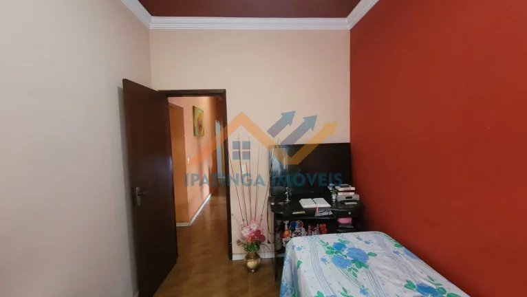 Imagem Casa com Lote grande no Bairro Veneza - Ipatinga