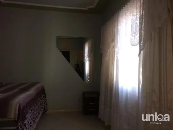 Imagem Bairro São José próximo a UFSM. Linda casa 5 dormitórios Garagem Piscina