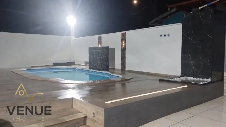 Imagem Casa com 9 dormitórios à venda, 360 m² por R$ 901.000,00 - Balneário dos Golfinhos - Caraguatatuba/SP