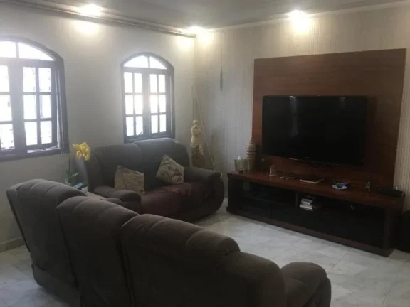 Imagem Sobrado para Venda por R$850.000,00 com 220m², 4 dormitórios, 1 suite e 5 vagas - São miguel paulista, São paulo / SP - Cód. BDI36518