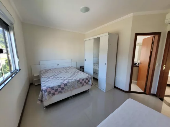 Imagem Casa à Venda, 233m2, 4 Suítes, 4 Vagas - Ingleses do Rio Vermelho, Florianópolis/SC