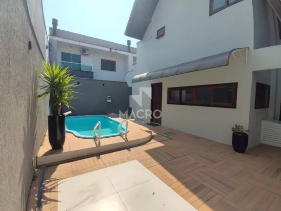 Imagem Casa no Champagnat | Amizade | 299m²