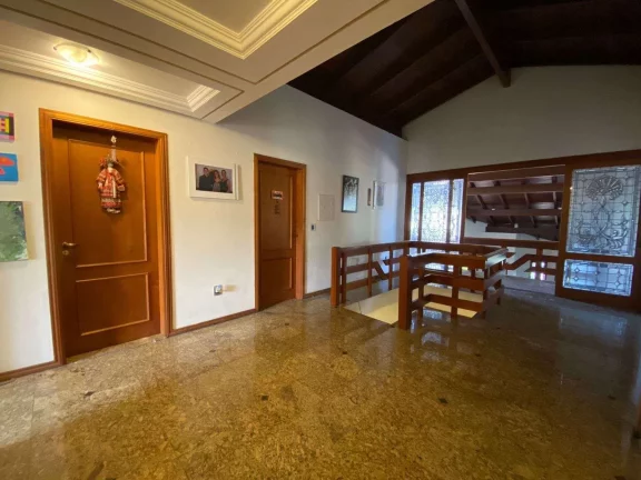 Imagem Casa à Venda em Jurerê, 08 Dormitórios, 06 Vagas Garagem, 330m2 - Florianópolis/SC