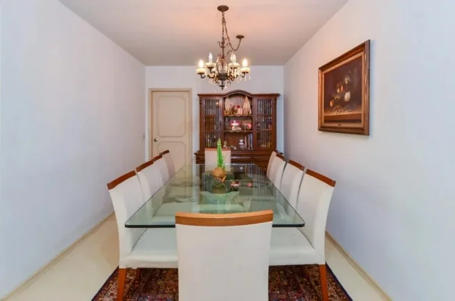 Imagem Apartamento 129M², 3Q, 2 Banheiros, 1 Vaga, Academia, Salão de Festas, Playground, Portaria 24 Horas.