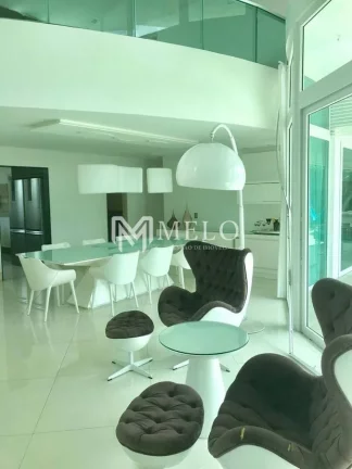 Imagem Alto Padrão em Alphaville - PORTEIRA FECHADA - LUXO E SOFISTICAÇÃO
