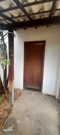 Imagem Casa em Condomínio à Venda em Santa Luzia, 3 Quartos, 96m²