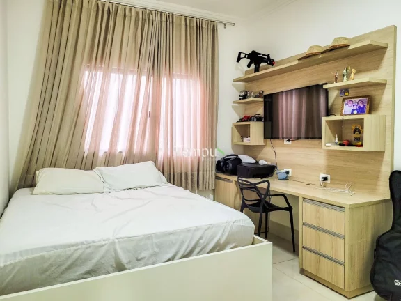 Imagem Casa Alto Padrão, 3 quartos 1 suíte com closet, em Bairro São Francisco 1, Senador Canedo/GO