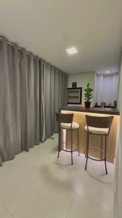 Imagem Apartamento mobiliado com 2 suítes e 1 vaga de garagem em Balneário Perequê