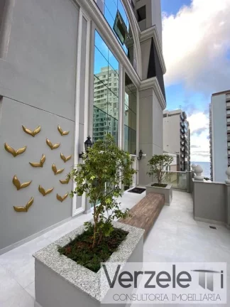 Imagem Apartamento Quadra Mar para Venda em Balneário Camboriú / SC no bairro Centro
