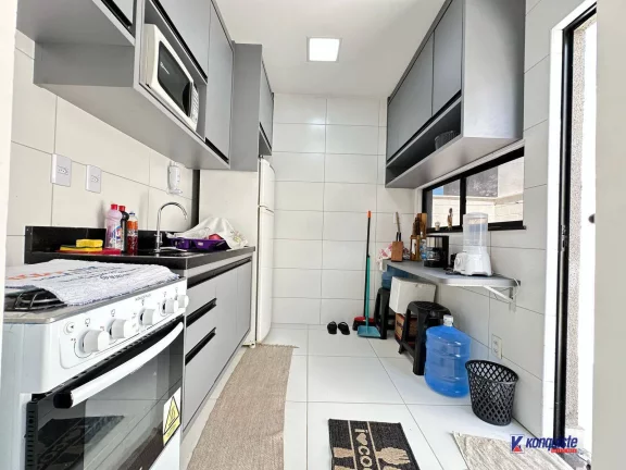 Imagem VENDO CASA 3/4 SENDO UMA SUITE EM CONDOMINIO SIM
