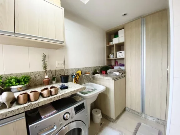 Imagem Apartamento de luxo no coração de Santo André-SP: 3 quartos, 3 suítes, 4 banheiros, 2 vagas na garagem, 115m²! Confira agora no Condomínio Paris Santo André!