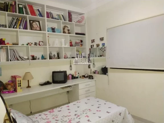 Imagem Casa à venda no Jardim Nenê Gomes, Uberaba