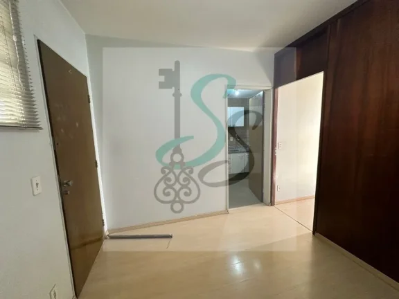 Imagem Apartamento à venda na Vila Itapura, Campinas/SP. Prédio com 10 andares, posição frente e sol da manhã, imóvel aceita pets, possui área de serviço, i