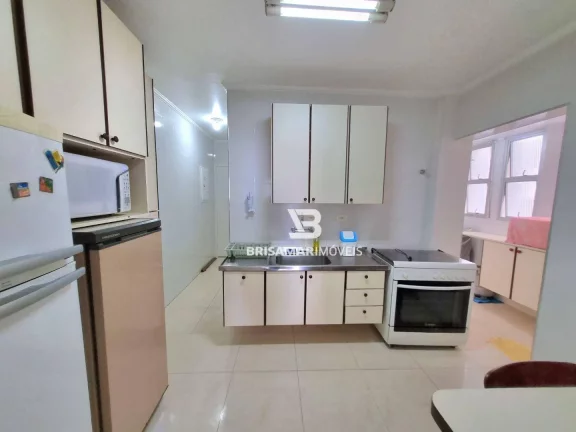 Imagem PITANGUEIRAS- UMA QUADRA DA PRAIA , VISTINHA PARA O MAR , GARAGEM NO PRÉDIO.