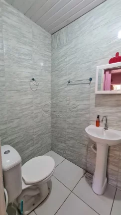 Imagem Com terreno de 60m² no centro de Fortaleza, entre as Ruas Major Facundo e Rua Floriano Peixoto, atr...