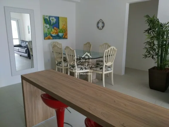 Imagem Imperdível oportunidade: Apartamento à venda em Guarujá-SP, Pitangueiras! 3 quartos, 1 suíte, 2 salas, 2 vagas, 110m²!