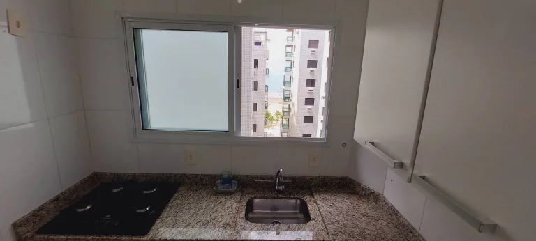 Imagem Apartamento 2 dormitórios no canto do forte com vista Mar