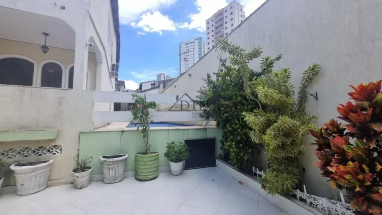 Imagem Casa na Mooca - 5 dormitórios, 4 vagas, piscina