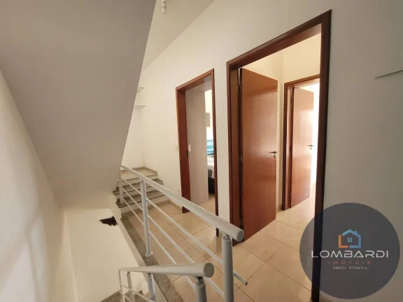 Imagem Apartamento triplex no Itaguá a poucos passos da orla!!