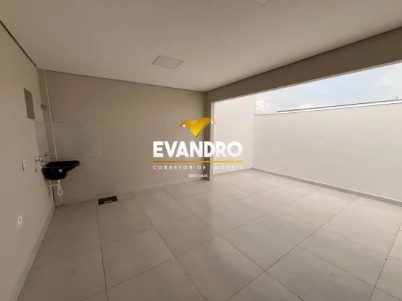 Imagem Casa em Condomínio para Venda em Cuiabá / MT no bairro Jardim Imperial