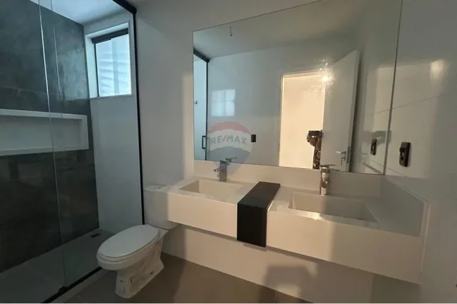 Imagem Casa de luxo em Condomínio Fechado em Vargem Pequena