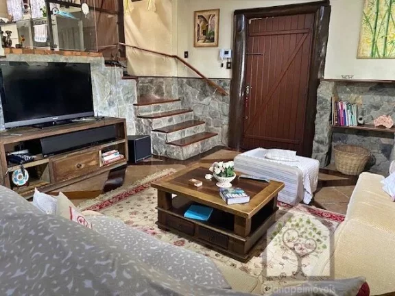 Imagem Casa ampla no Itacorubi, Florianópolis