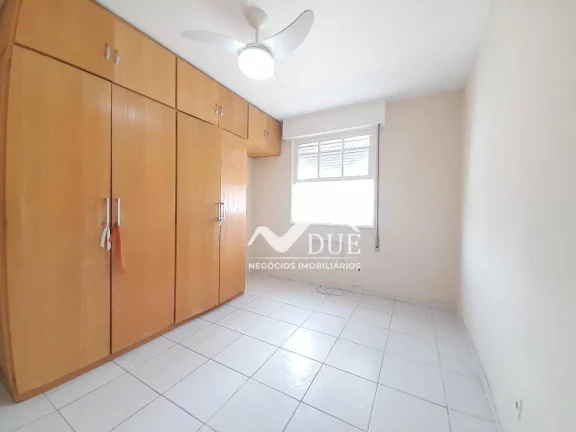 Imagem Apartamento com 2 dormitórios à venda, 110 m² por R$ 480.000,00 - Marapé - Santos/SP