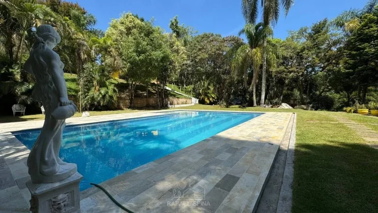 Imagem Sítio com cachoeira à venda no bairro do Portão em Atibaia – 16.800 m²