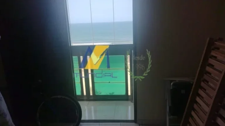 Imagem Você sabia que existe um condomínio PÉ NA AREIA com salão de festas.