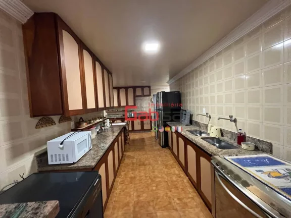 Imagem Apartamento com 4 dormitórios à venda, 250 m² por R$ 2.600.000,00 - Centro - Cabo Frio/RJ