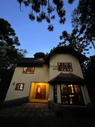 Imagem Chácara com 4 dormitórios à venda, 4000 m² por R$ 2.000.000 - Monte Verde - Camanducaia/MG