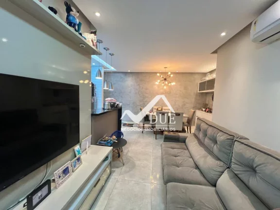 Imagem Lindo apartamento à venda de 3 dormitórios no Ed. Invention Bairro Estuário em Santos