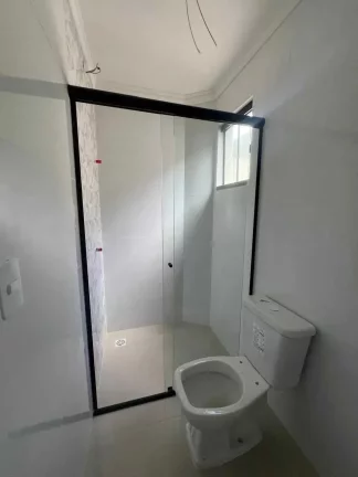 Imagem Apartamento com 2 dormitórios 1 suíte e 1 vaga de garagem no Itacolomi a 300 metros da praia