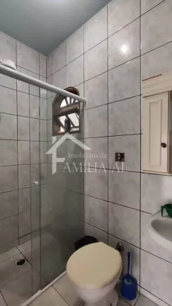 Imagem Casa Averbada com Amplo Terreno de Esquina com 574,03 m²