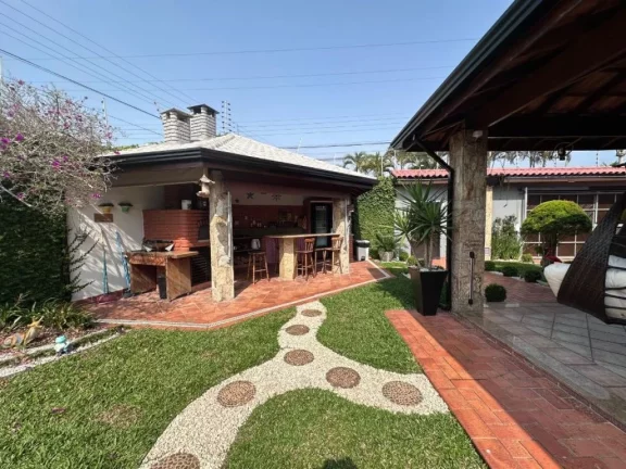 Imagem MARAVILHOSA CASA ALTO PADRÃO 4 SUÍTES NO FLÓRIDA!!!