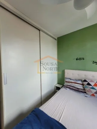 Imagem Apartamento com 40 m². Possui 2 dormitórios, 1 banheiro, piso em porcelanato em todos os ambientes...