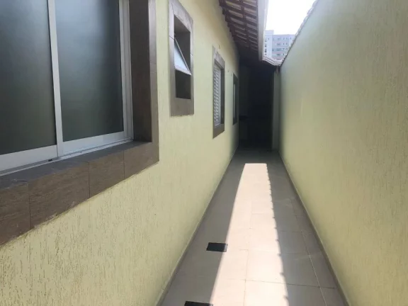 Imagem Casa com 2 dormitórios à venda, 107 m² por R$ 490.000,00 - Mirim - Praia Grande/SP