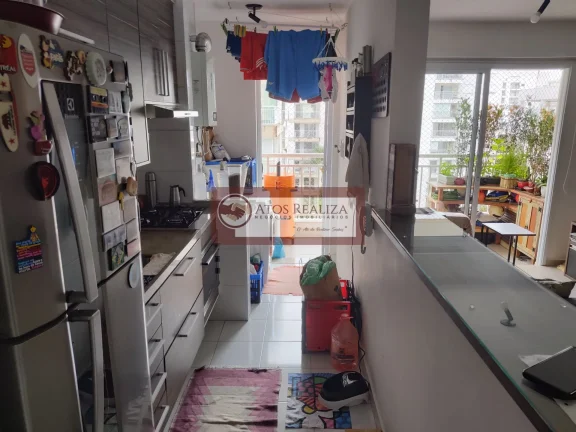 Imagem Compre Apartamento em Vila Isa com sacada - São Paulo