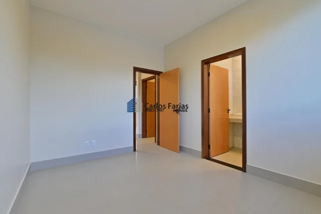 Imagem Casa em Condomínio para Venda em Brasília, Setor Habitacional Tororó (Jardim Botânico), 3 dormitórios, 3 suítes, 4 banheiros, 4 vagas