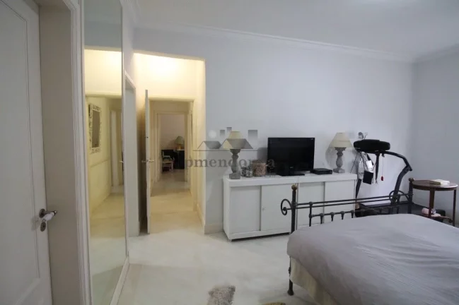 Imagem Apartamento 5 quartos, 3 suites,2 vagas, 300 m2