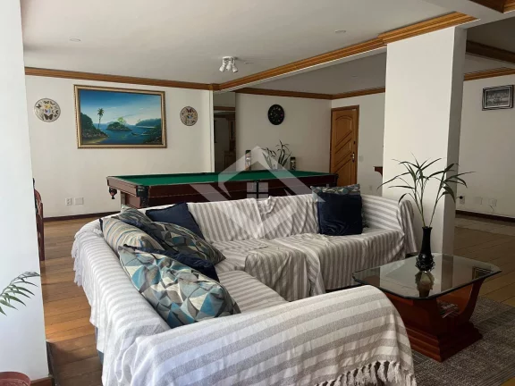 Imagem Apartamento Mobiliado à Venda em Copacabana com Vista para o Mar