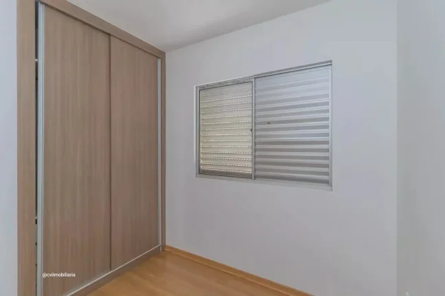 Imagem Este espaçoso apartamento de 153 metros quadrados é uma excelente escolha para quem busca conforto...