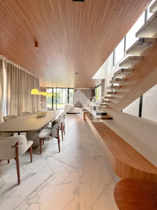 Imagem Casa de Condomínio em Alphaville - Santana de Parnaíba