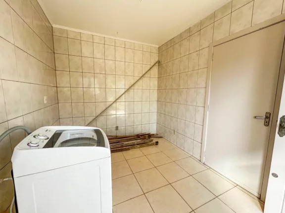 Imagem VNSMTESES 43 43947-MT - Casa à venda no bairro Vila Nova - Porto Alegre/RS