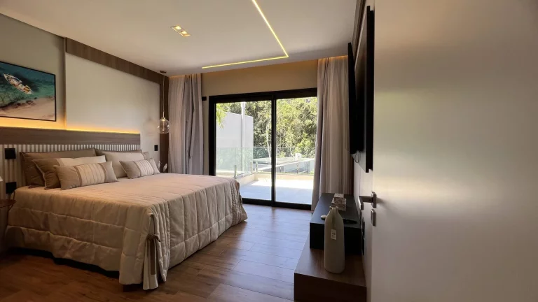 Imagem Maravilhosa Casa à Venda no Módulo 12 da Riviera de São Lourenço
