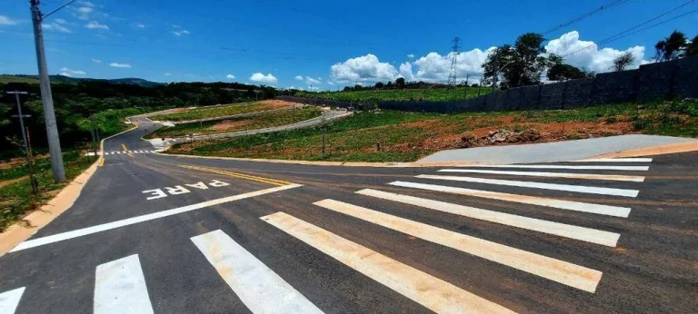 Imagem Terrenos no Residencial Recanto Amigo em Atibaia